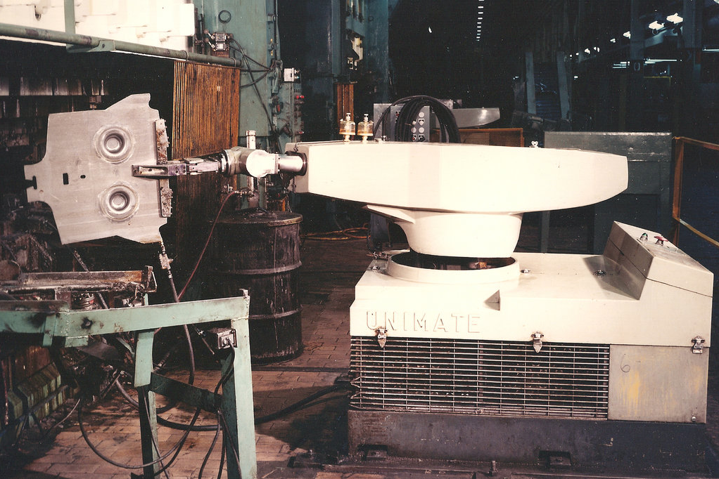 Early robotic arm - Image Credit Estate of George Devol.